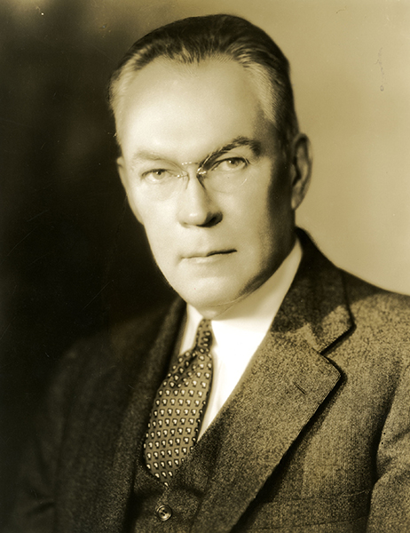 Photo portrait of James Branch Cabell as an adult